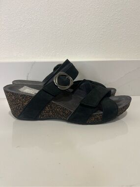 Dankso Black Platform Cork-Effect Strap Sandals size 40 or 9.5-10